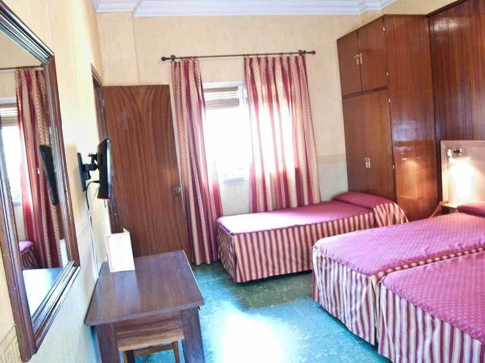 Camping Hotel Sierra Nevada Гранада Экстерьер фото